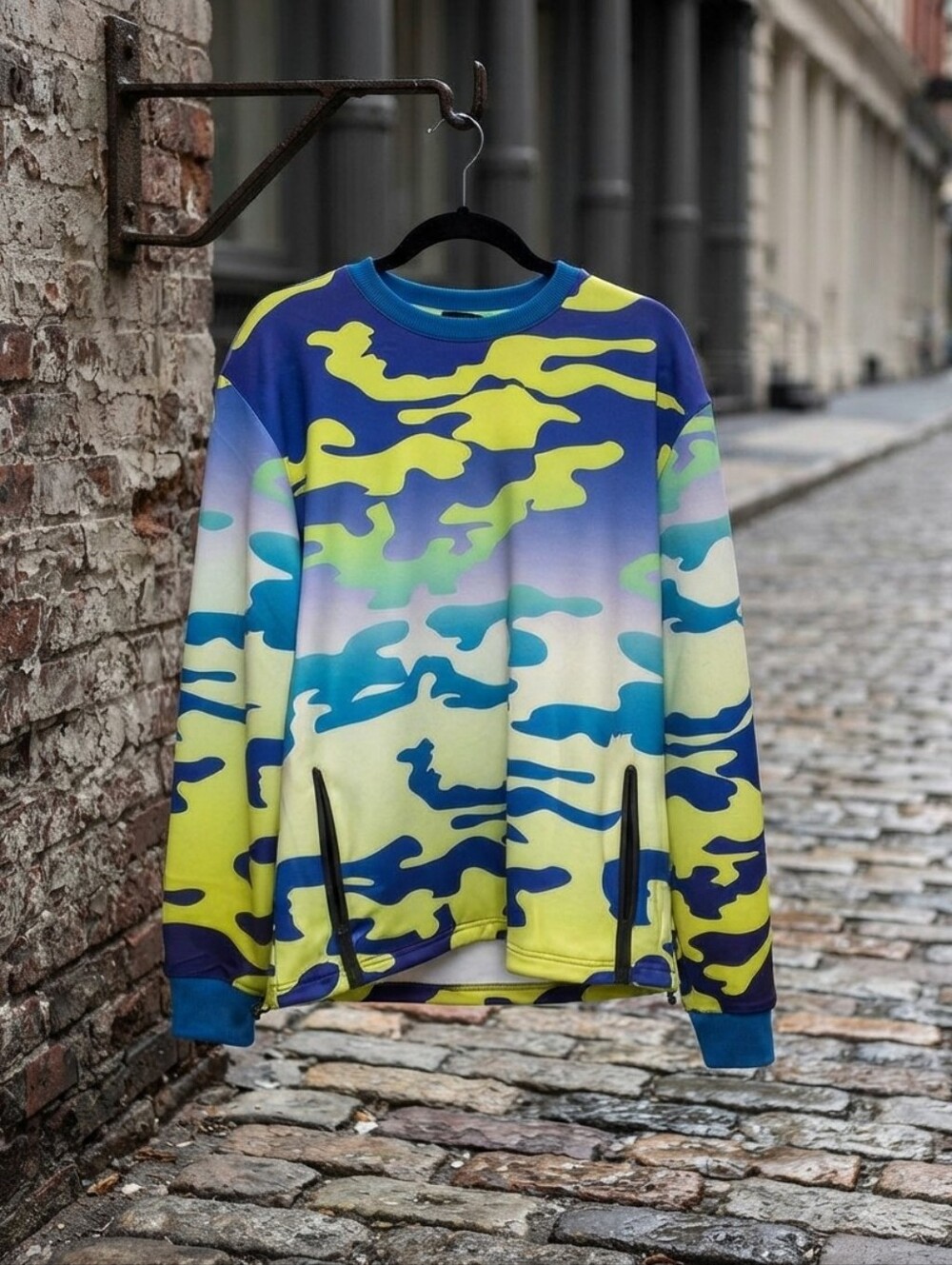 CREATE 2MRW Men's Blue Camo Pullover Sweatshirt Crew Neck Pockets Size L